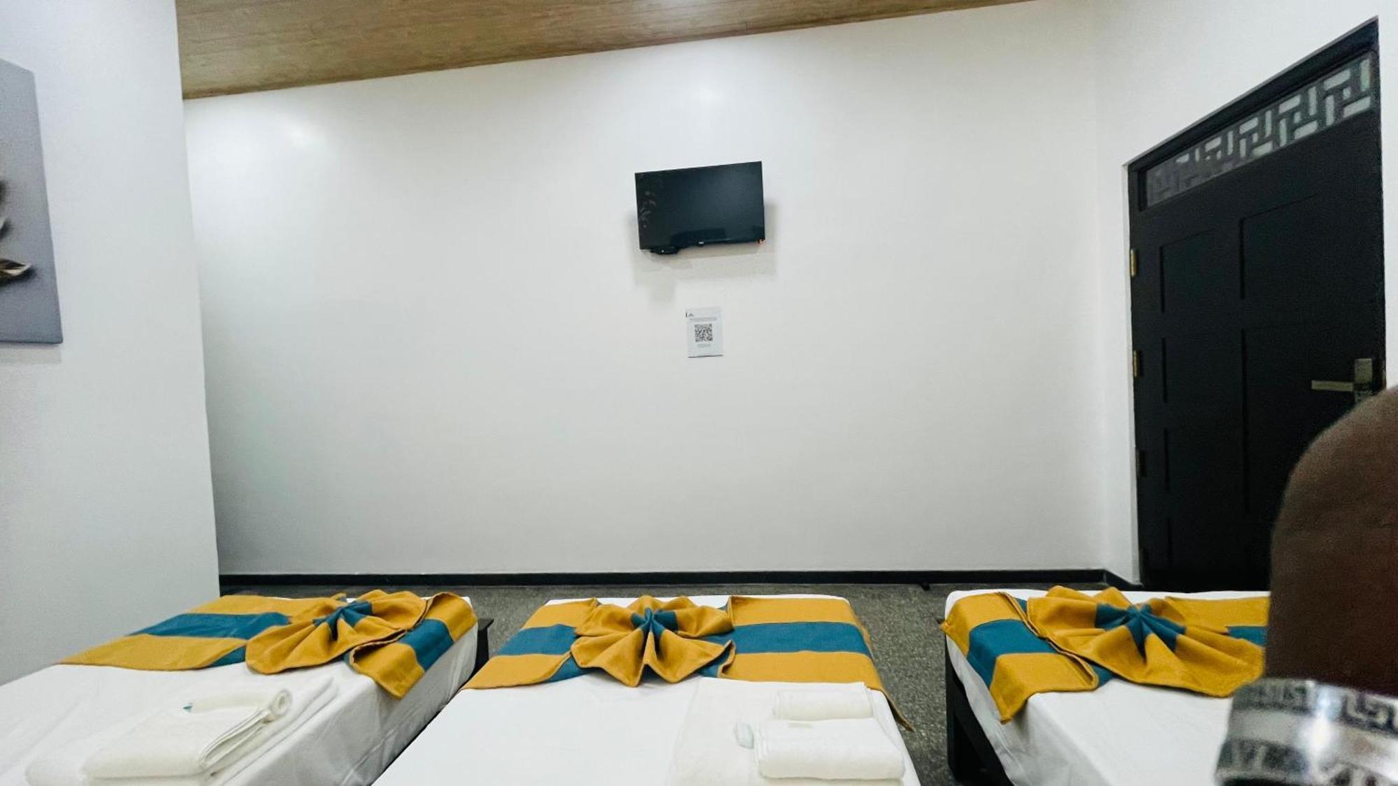 The Sanctum Hotel Talaimannar Bagian luar foto
