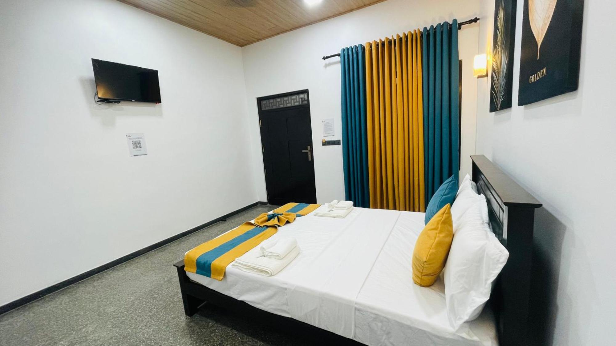The Sanctum Hotel Talaimannar Bagian luar foto
