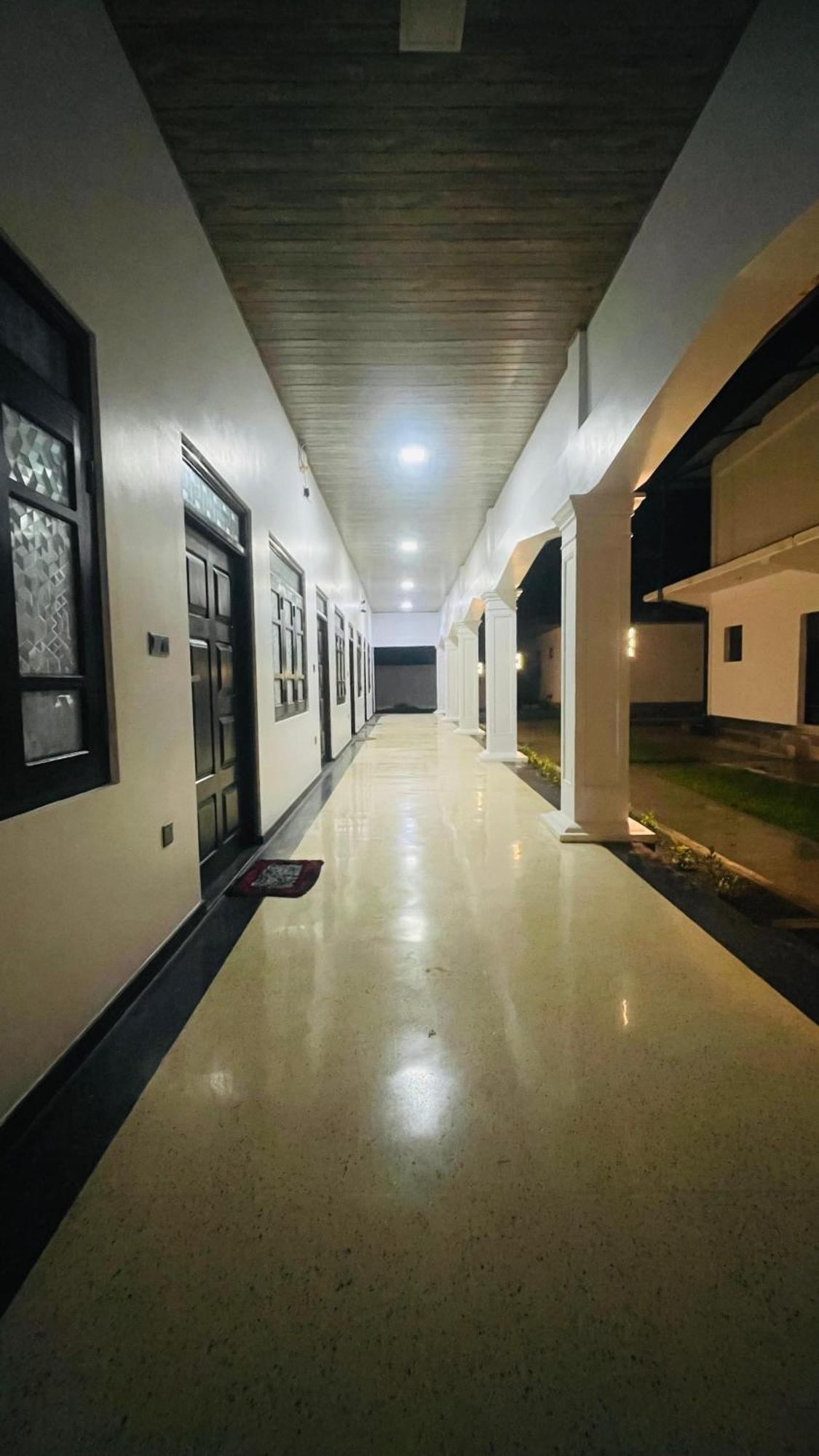 The Sanctum Hotel Talaimannar Bagian luar foto