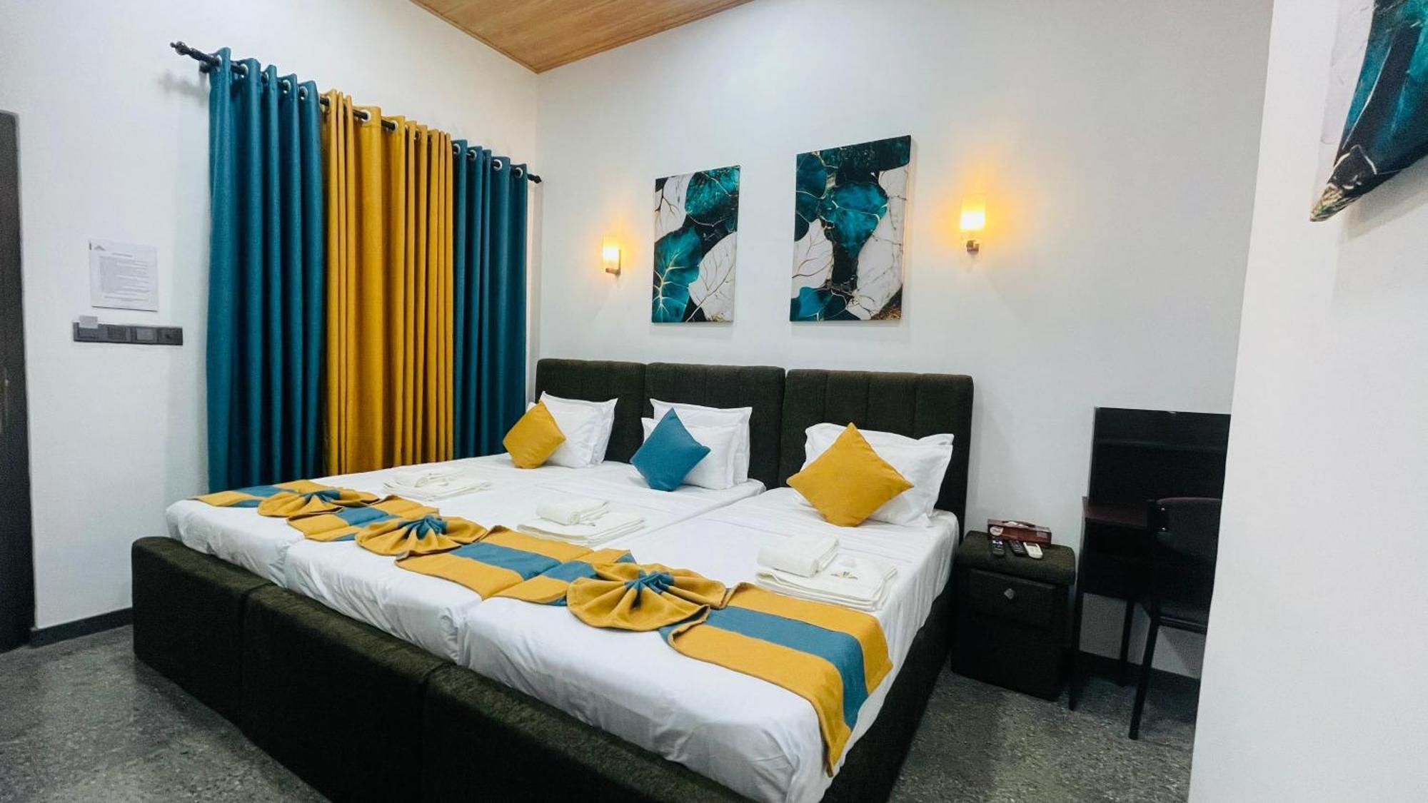 The Sanctum Hotel Talaimannar Bagian luar foto